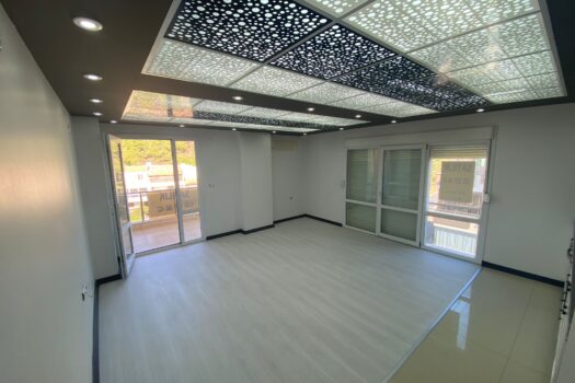 Sarımsaklıda Satılık Lüks 2+1 Daire Kapalı Otoparklı